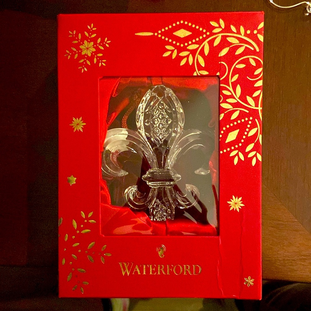2016 Waterford Crystal Fleur de Lys Ornament Clear Original Box & Enhancer
